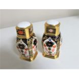 A Royal Crown Derby Imari pattern salt and pepper pot (2)