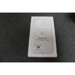 Apple : iPhone 11 Pro Smart Battery Case, model A2184, white, brand new & boxed. (R.R.P. £129.