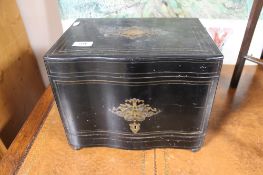 A nineteenth century lacquered decanter box