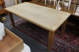 A pine farmhouse dining table, length 180 cm, width 90.5 cm.