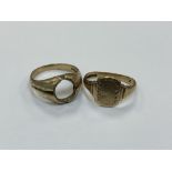 A gent's 9ct gold signet ring (misshapen) and another gent's 9ct gold ring with vacant setting (2)