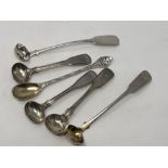 Assorted Georgian/Victorian salt spoons,