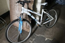 A lady's Reebok freedom mountain bike