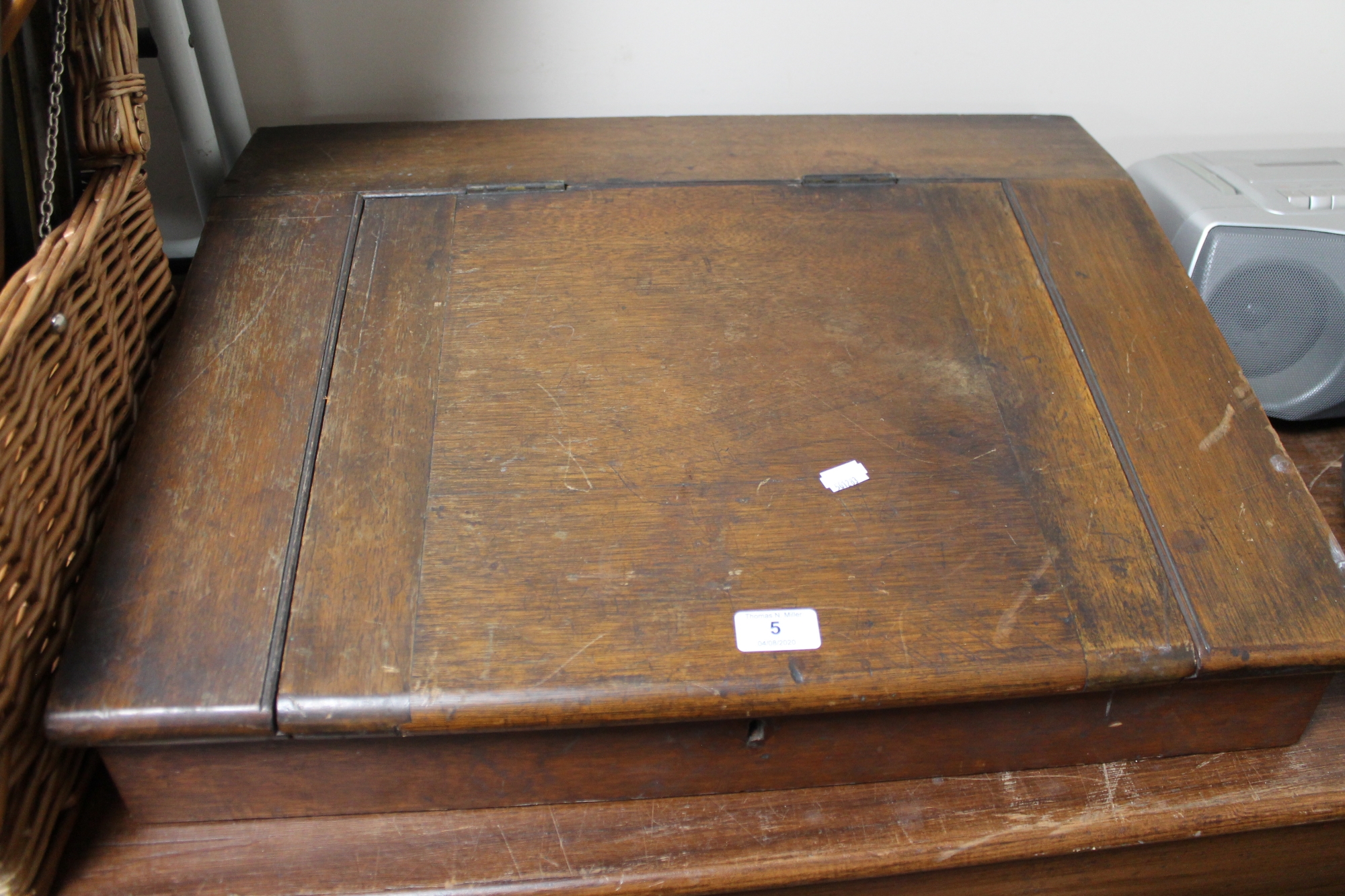 A Victorian oak clerk's desk