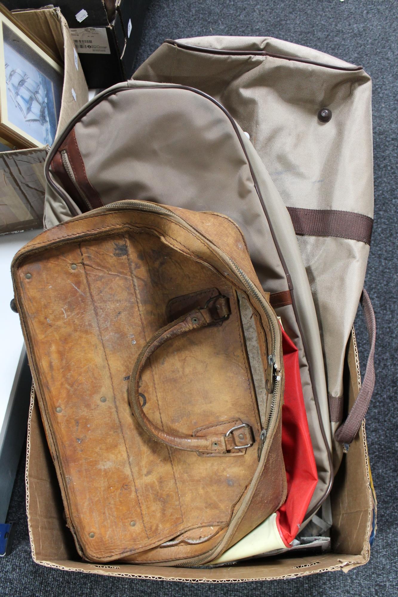 A box of leather luggage case,