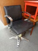 A hydraulic barber's chair on chrome base CONDITION REPORT: Approximately 89cm high
