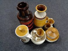 A tray of two West German vases,