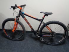 A Gent's Carrerra Sulcta limited edition front suspension mountain bike with continental mountain