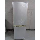 A Baumatic fridge freezer (Silver)