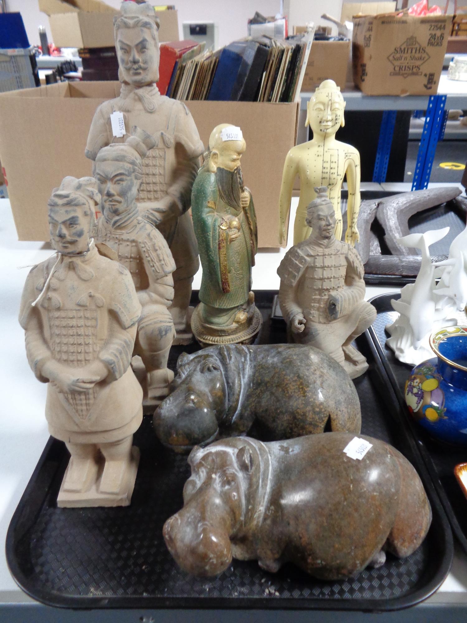 A tray of pottery figures, ottoman soldiers and Chinese figure,