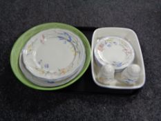 A tray of thirteen pieces of Villeroy and Bosch Riviera dinner ware,