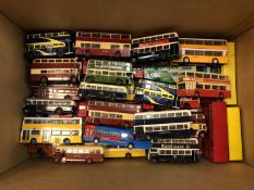 A large quantity of unboxed die cast buses by Corgi and Exclusive First Editions (EFE),