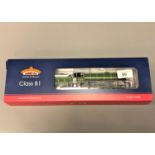 Bachmann - 31-715 Class B1 1123 LNER Green, boxed.