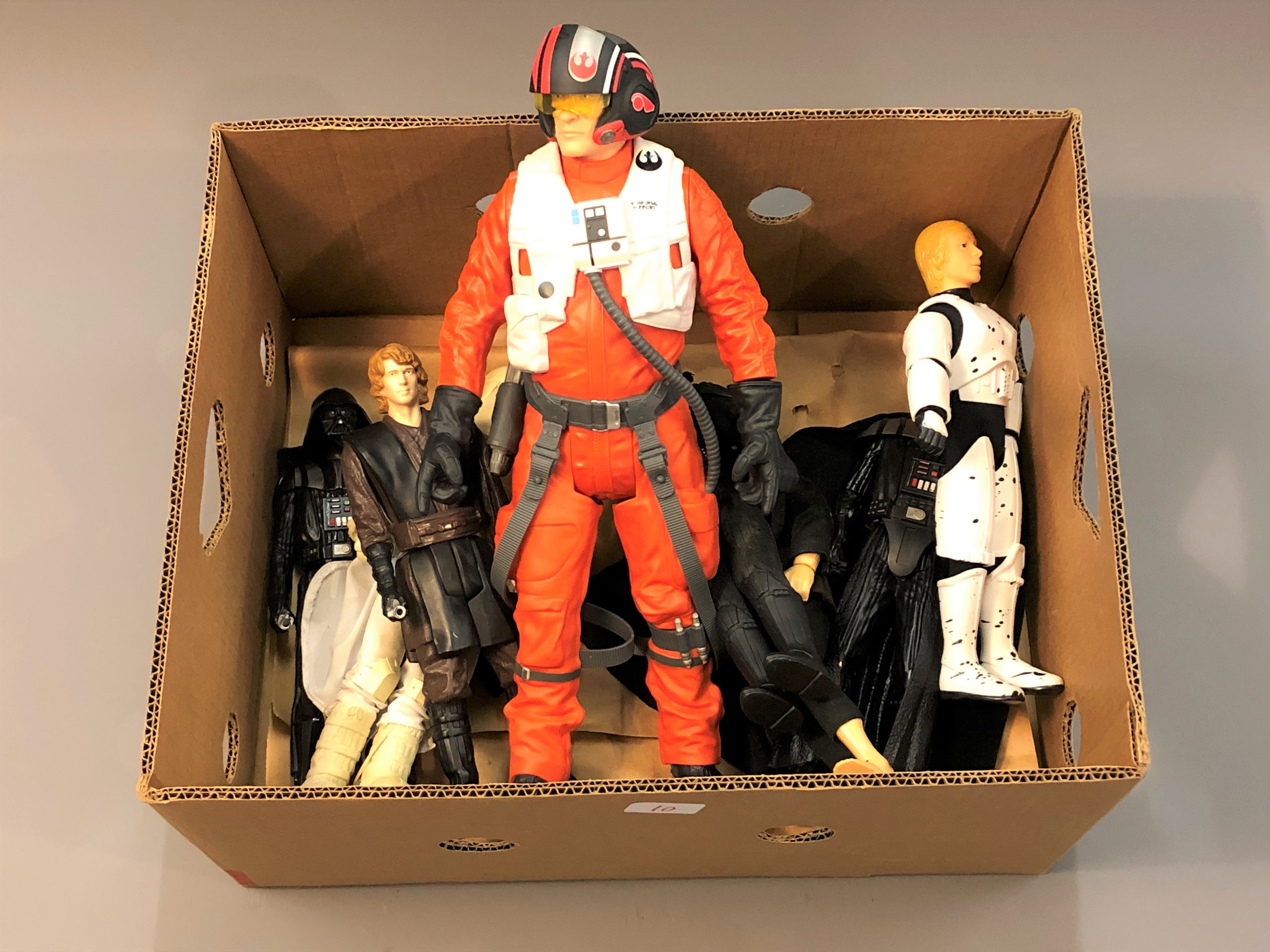 A collection of unboxed Star Wars figures : Storm Troopers, heroes and villains, - Image 2 of 2