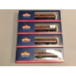 Bachmann - 34-251D 57ft Corridor Composite LMS Crimson,