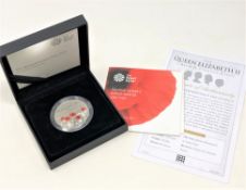 The Royal Mint - The 2017 Remembrance Day £5 Sterling silver crown, 28.28g.