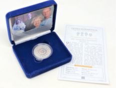 The Royal Mint - The 2007 Diamond Wedding £5 silver crown, 28.28g.