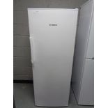 A Bosch Classixx upright freezer, width 59 cm, depth 58 cm and height 154.