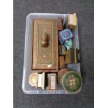 A box of eastern wooden box,