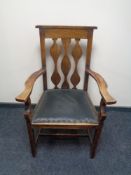 An oak Arts & Crafts armchair