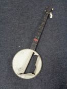 A banjo (a/f)