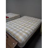 A Dura Beds 5' divan