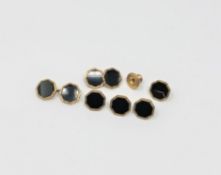 A pair of 9ct gold and onyx cuff links and five studs CONDITION REPORT: 11.