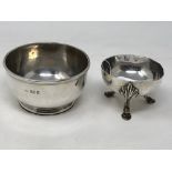A Brittania silver salt together with a Brittania silver sugar bowl, 329g.
