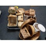 A large quantity of assorted wicker baskets
