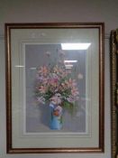 I. Lindsay : Flowers in a vase, oil on canvas, framed.