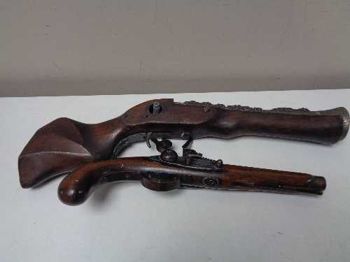 Two reproduction flintlock pistols (a/f)