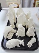 A tray of twelve piece china nativity set CONDITION REPORT: There doesn't appear to