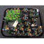 A tray of twentieth century Britains soldiers, field cannons,