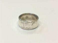 A 1923 American silver dollar ring,