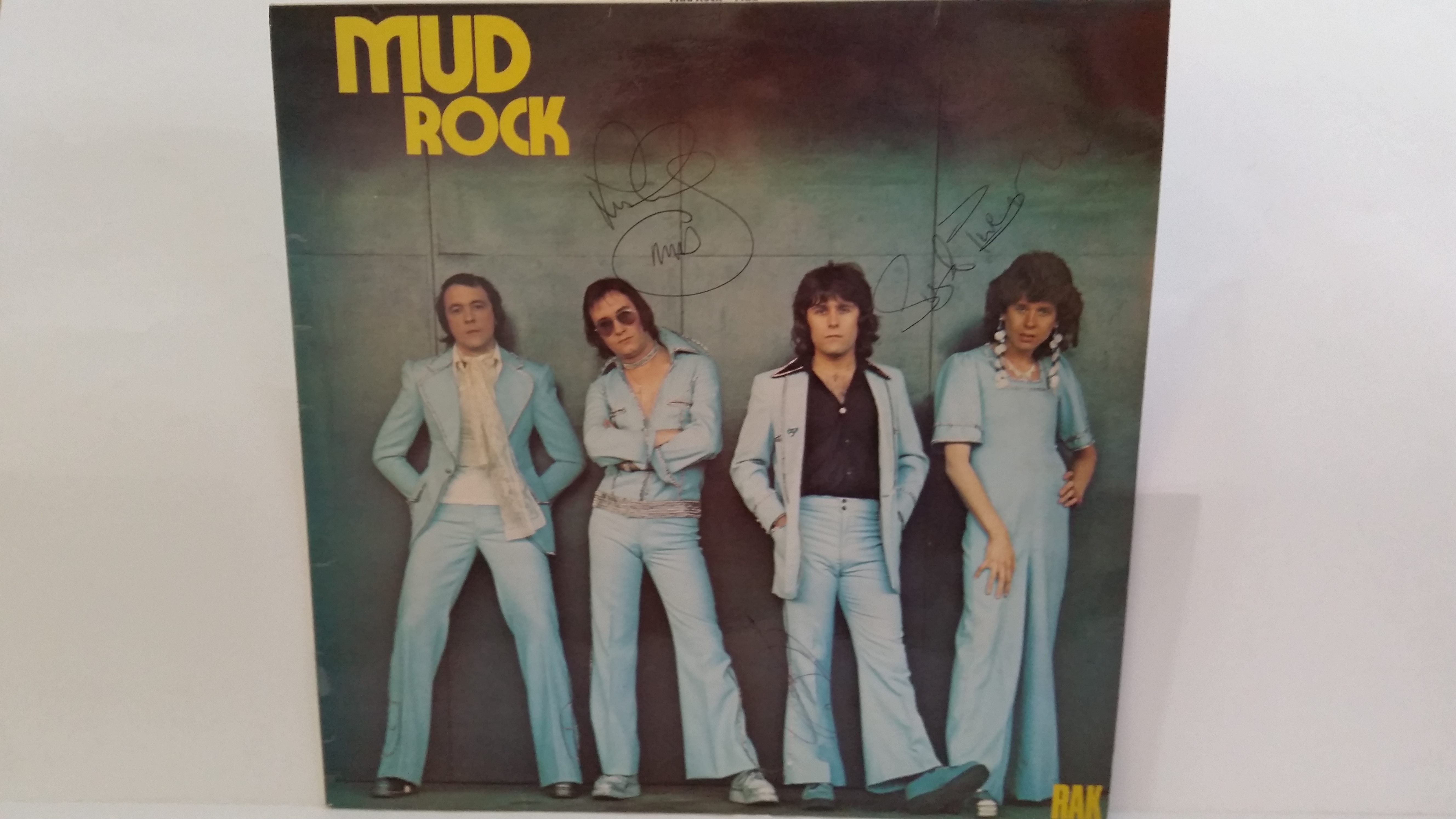 POP MUSIC, signed LP record covers, Mud (2 signatures), Rubettes (3), Gene Pitney & Frank Ifield,