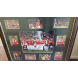 FOOTBALL, signed large photo by Manchester United, celebrating 1998/9 League Champions, twelve