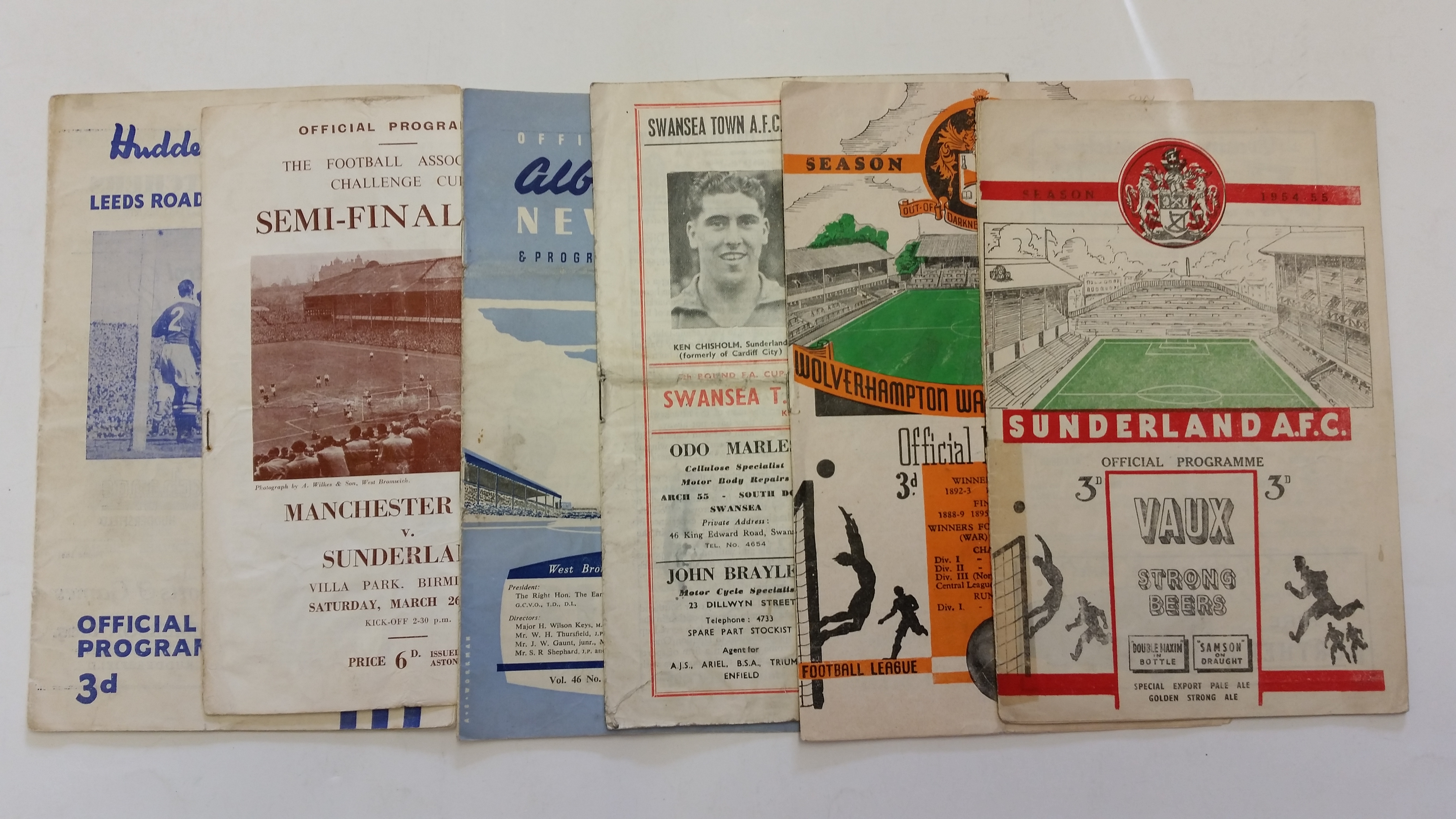 FOOTBALL, Sunderland, home (5) and away programmes, 1954/5, tape repairs to spine (2), creases,
