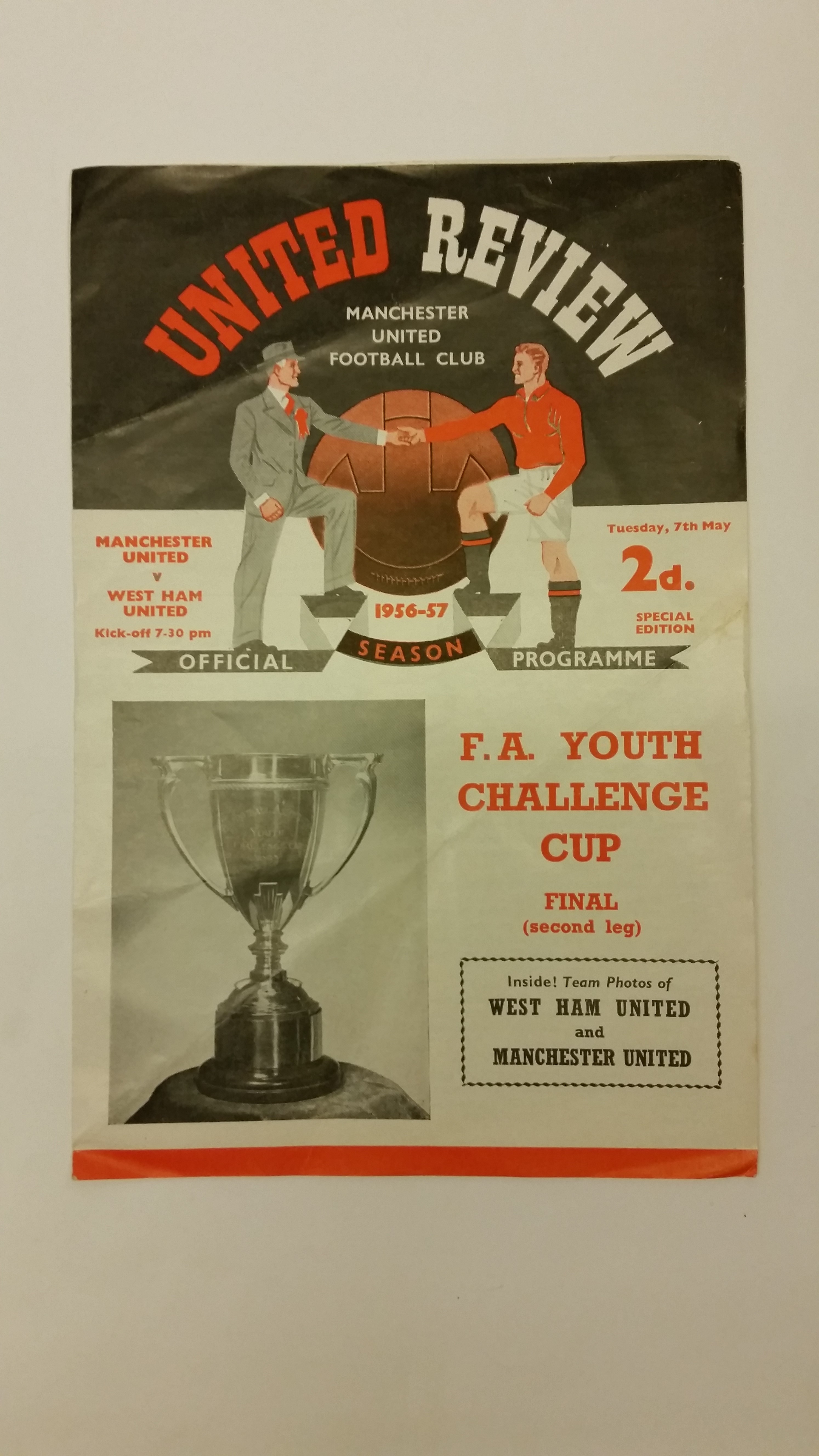 FOOTBALL, programme, Manchester United v West Ham, 7th May 1957, Youth Cup final (2nd leg), corner