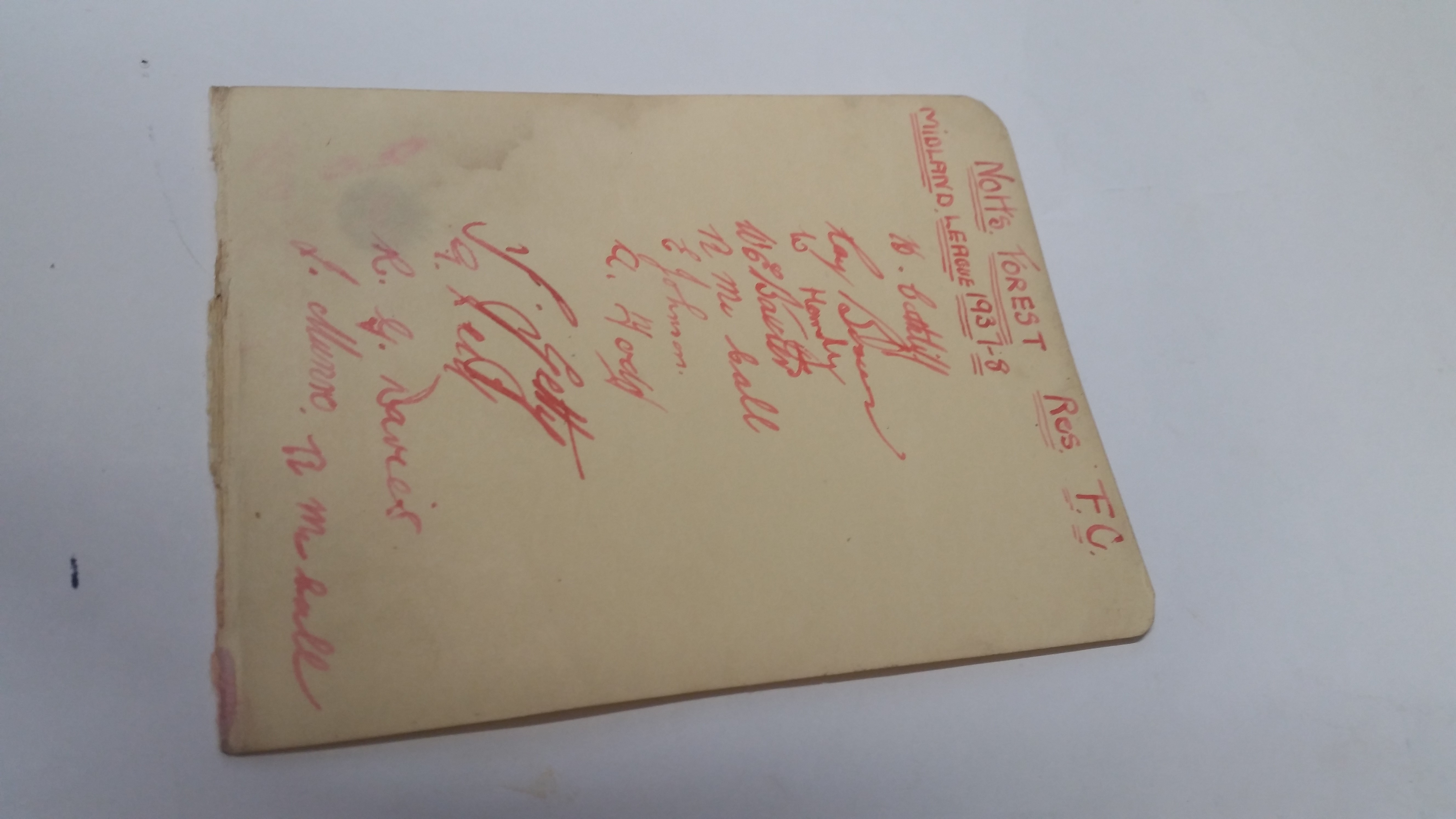 FOOTBALL, signed album page by Nottingham Forest Reserves, Midlands League 1937-8, 12 signatures (in