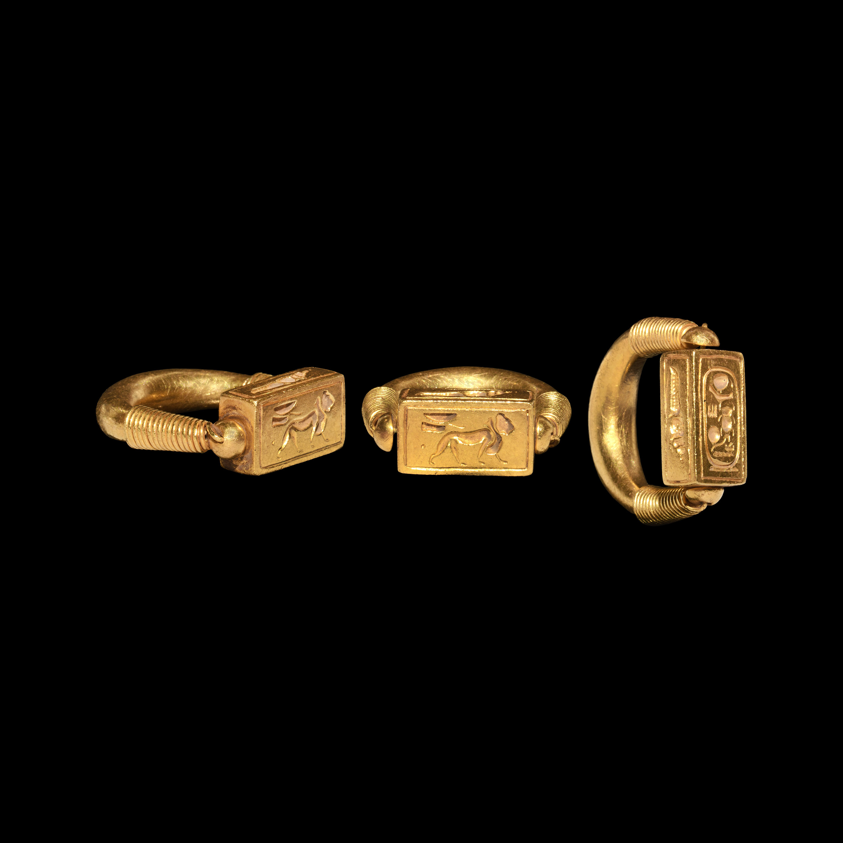 Egyptian Gold Swivel Ring of Horemheb