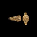 Jacobean or Carolean Era Gilt Silver Heraldic Signet Ring for E W