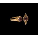 Elizabethan Period Gold Ring with Natural Sapphire