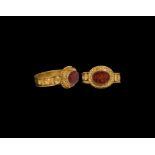 Roman Gold Ring with MAMINO Gemstone