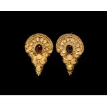 Roman Gold Earrings with Garnets