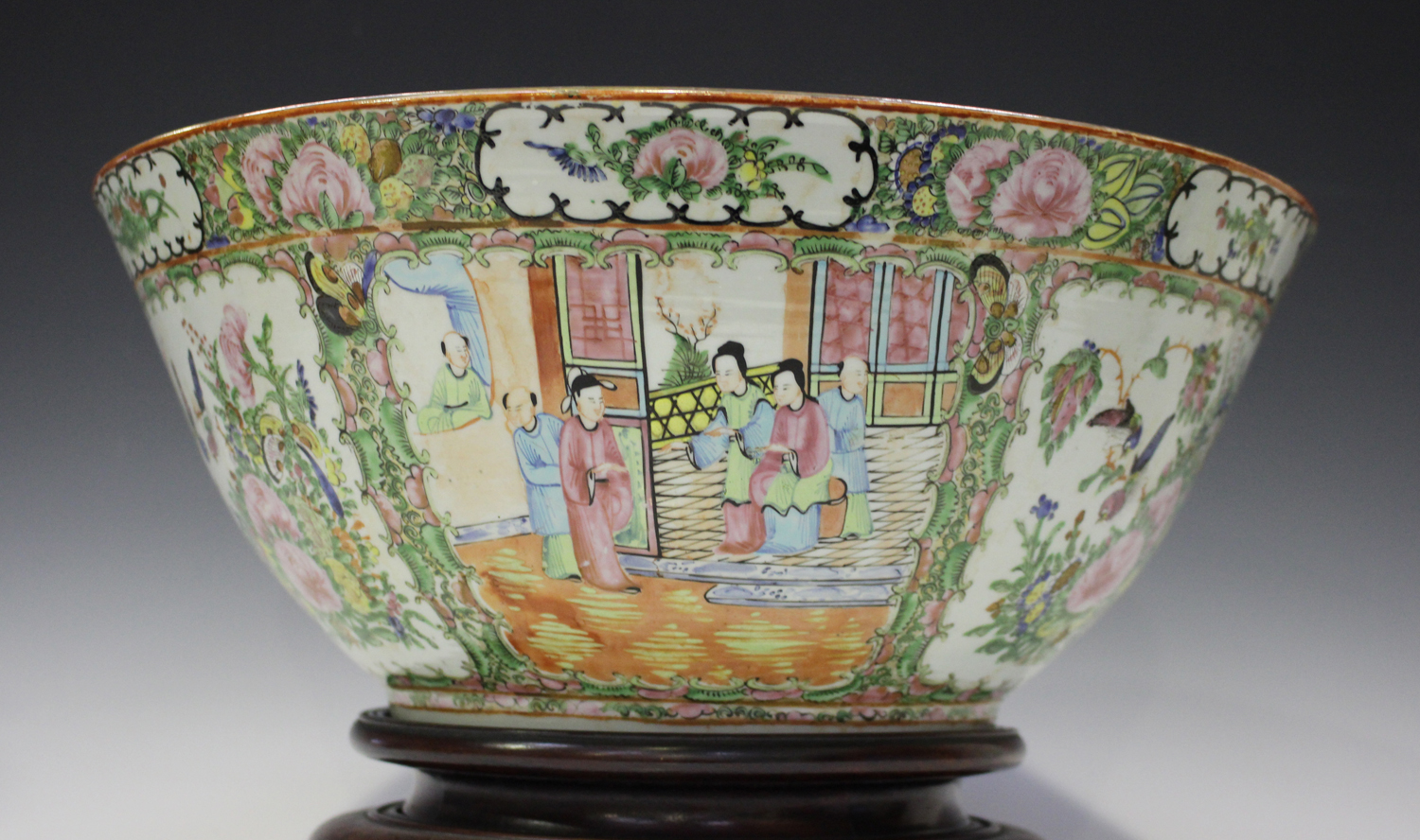 A Chinese Canton famille rose porcelain punchbowl, mid to late 19th century, the interior and - Image 10 of 13