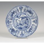 A Chinese blue and white Kraak porcelain circular dish, late Ming dynasty, probably Wanli period,