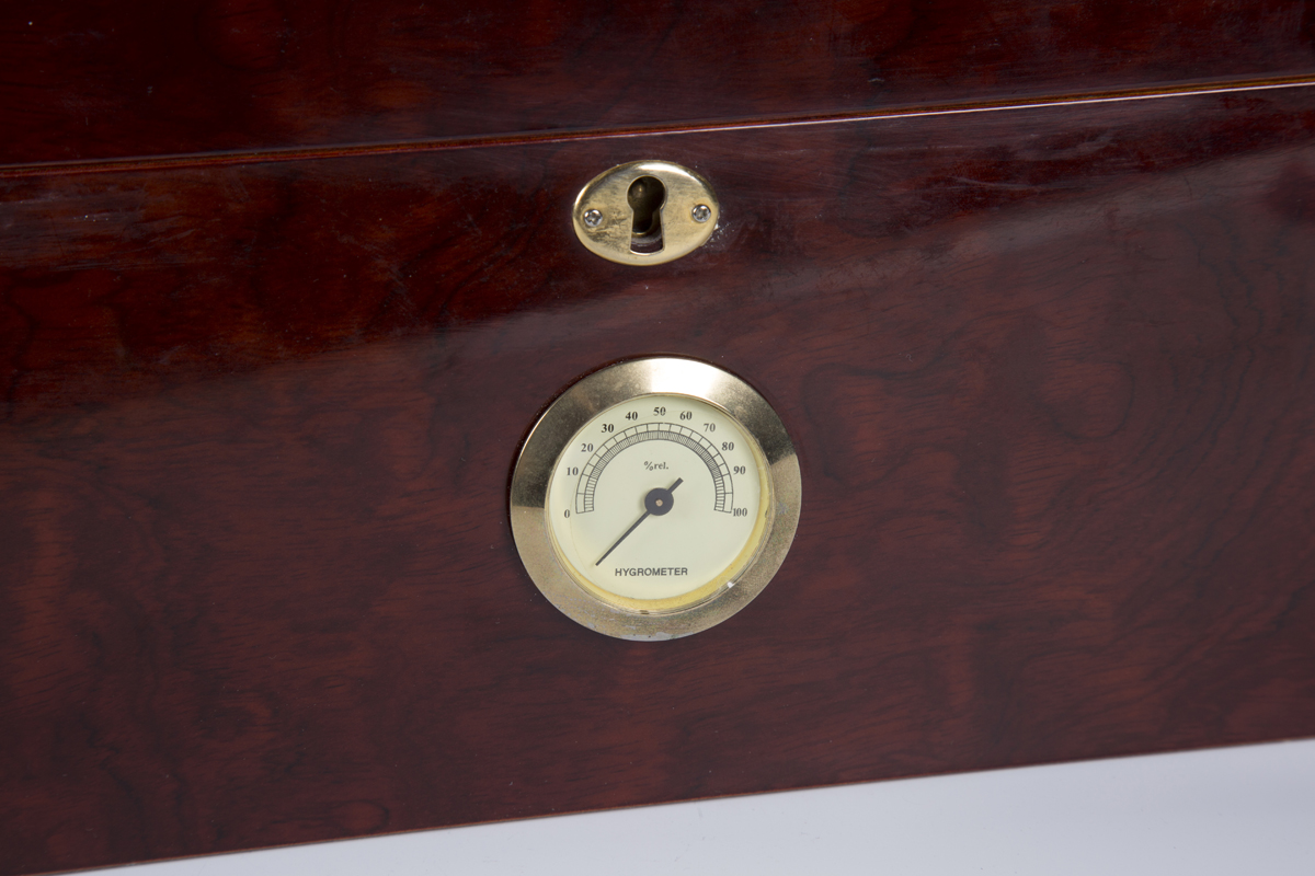 A late 20th century stained wooden cigar humidor, the front with inset hygrometer, width 34cm. - Image 3 of 3