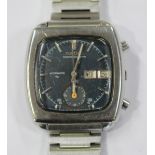 A Seiko Chronograph Automatic stainless steel gentleman's bracelet wristwatch, the signed black dial