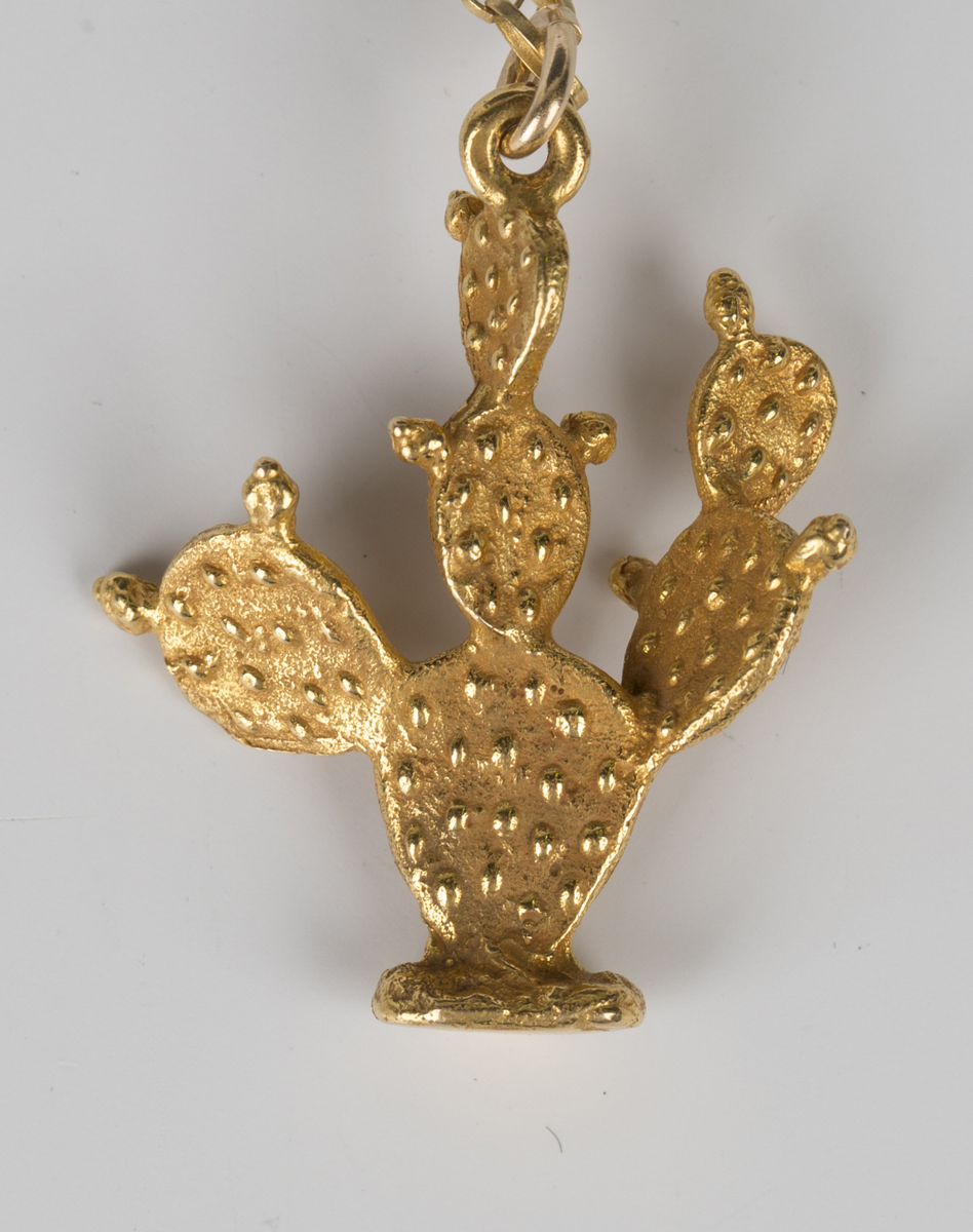 A gold pendant, designed as a cactus, detailed '14K', length 2.8cm, with a 9ct gold oval link - Image 2 of 2