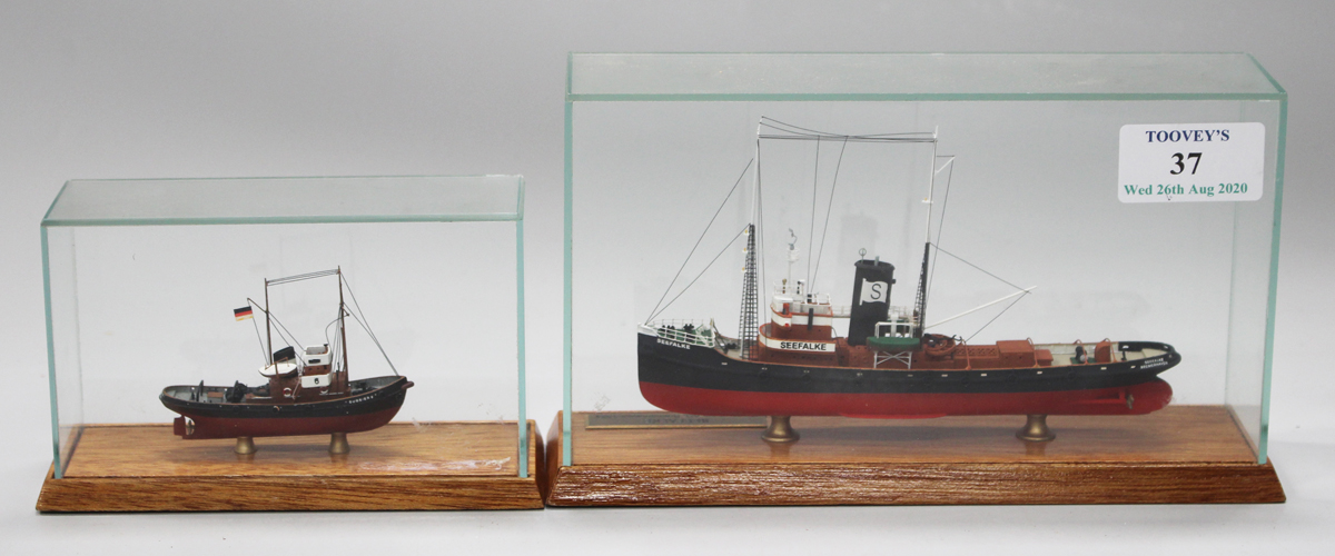 Two Classic Ship Collection models, CSC 4002 'Seefalke' and CSC 4160 'Bugsier 6', both within